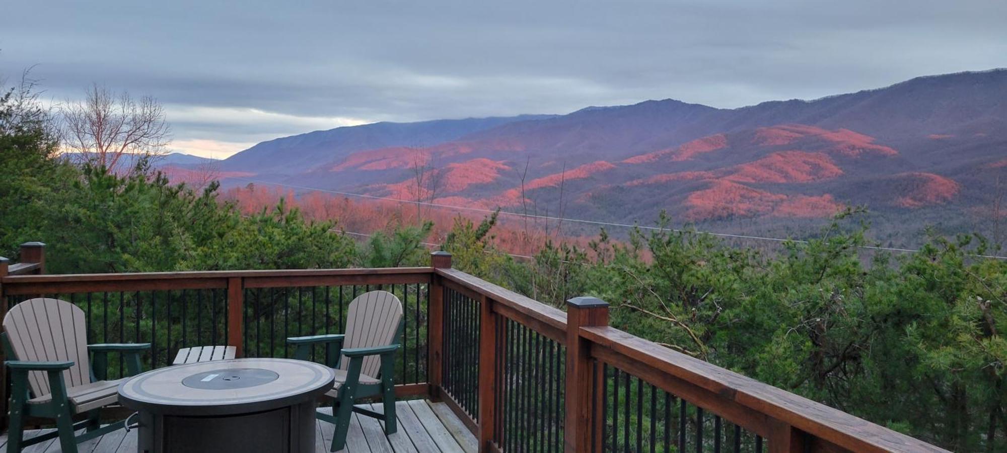 Pinnacle View Lodge By Stony Brook Cabins Gatlinburg Εξωτερικό φωτογραφία